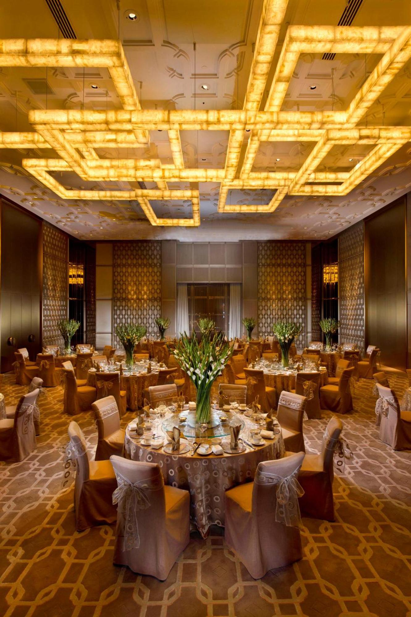 Waldorf Astoria Hotel