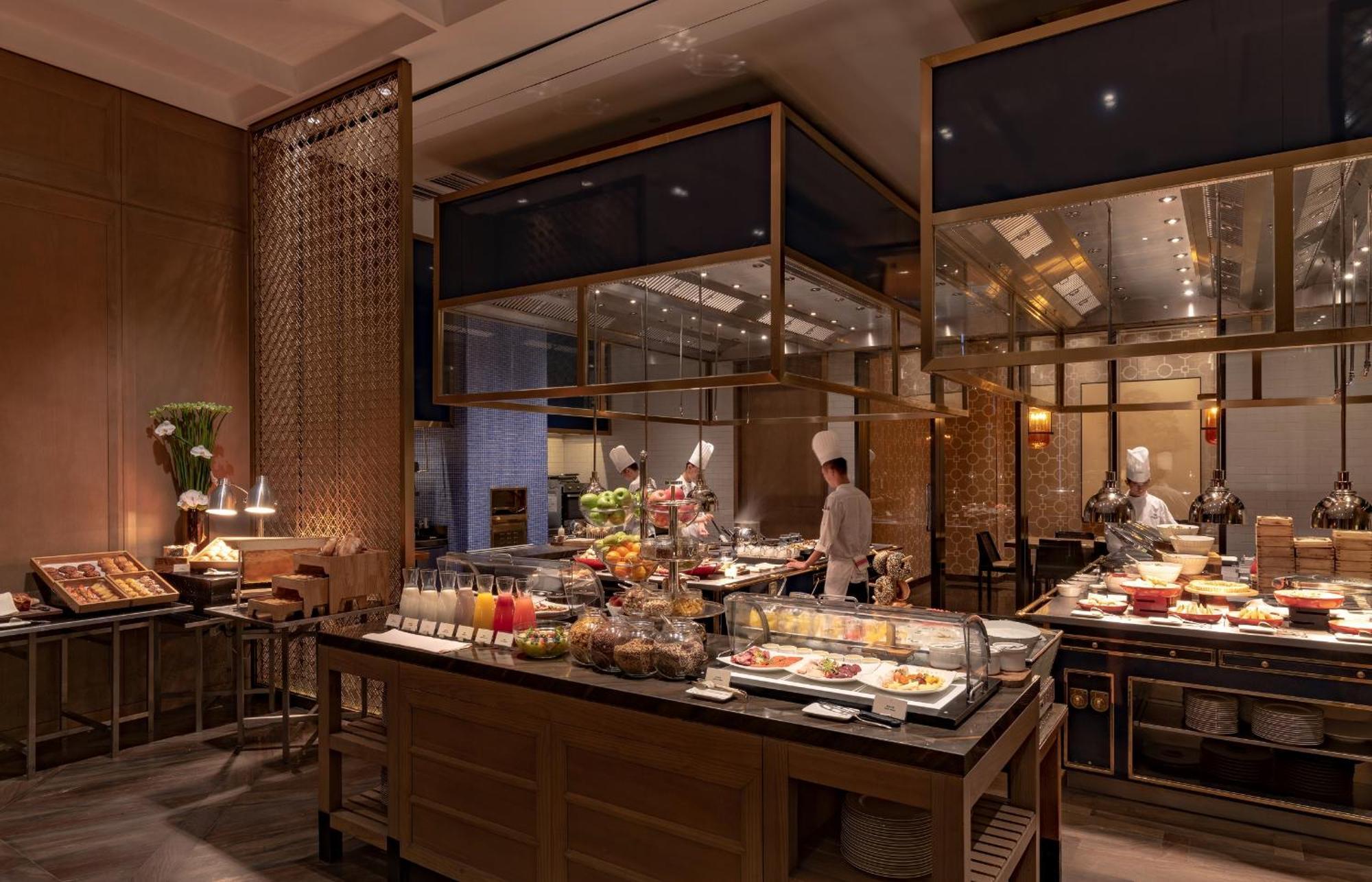 Waldorf Astoria 5*
